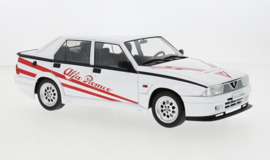 Alfa Romeo 75 Turbo Evoluzione 1987 Wit - 1:18